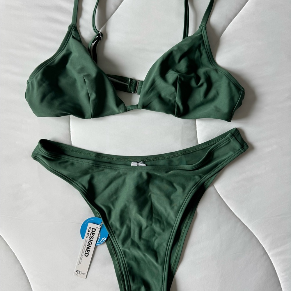 Cupshe Green Triangle Bikini Set Swimwear